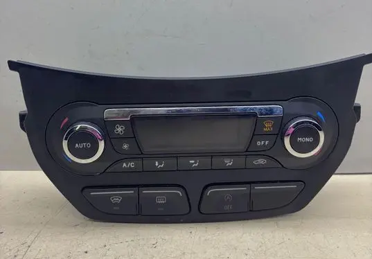 Ford C-MAX II Climate control unit AM5T18C612BJ