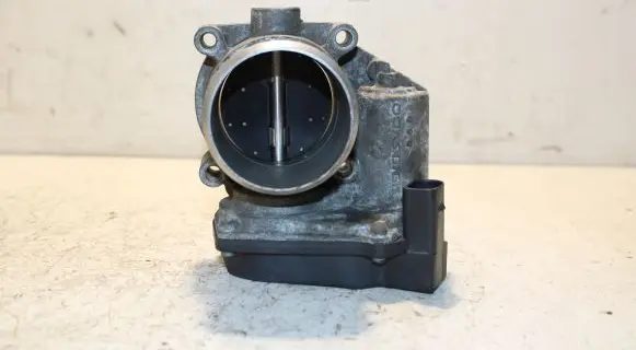 Audi A6 S6 C6 4F Throttle valve 06F133062G