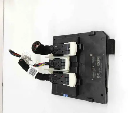 Audi A3 8Y Central body control module A3C00413204 5WK50254