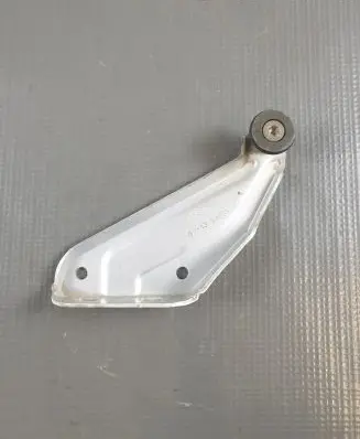 Renault Kangoo II Sliding door upper roller guide/hinge 497626E