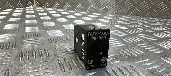 Skoda Octavia Mk3 (5E) Passenger airbag on/off switch 5C5919237