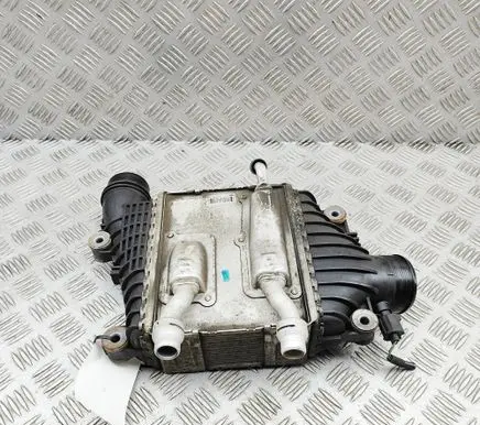 Jaguar F-Pace Intercooler radiator GX736K775AC