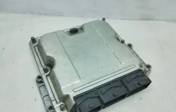 Peugeot 206 Engine control unit/module 0281001934