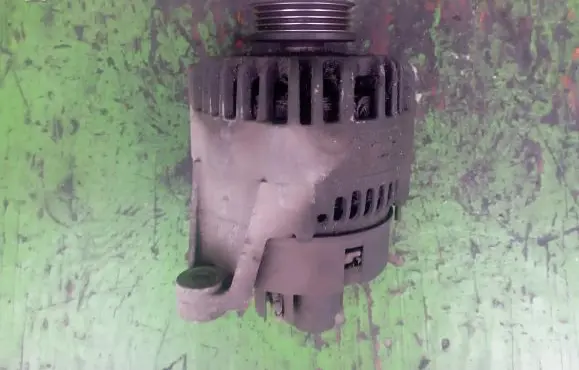 Fiat Punto (176) Generator/alternator
