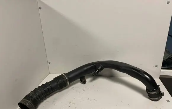Volvo V70 Intercooler hose/pipe 30741666 BT7RA 80098043