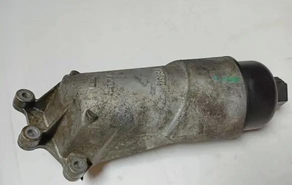 Maserati Ghibli Oil filter mounting bracket 298937