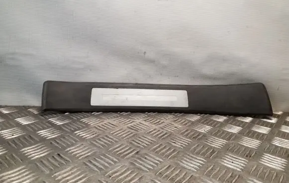 Audi A4 S4 B7 8E 8H Rear sill trim cover 8E0853376N