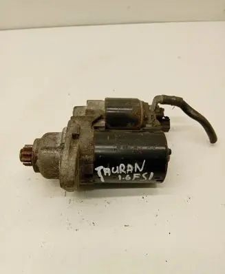 Volkswagen Touran I Starter motor 021911023A 0001120410