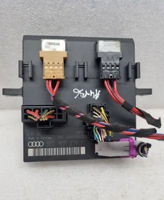 Audi A4 S4 B6 8E 8H Comfort/convenience module 8E0907279F