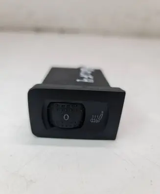 Volkswagen Golf IV Seat heating switch 1J0963563B