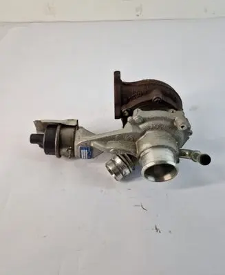 Opel Insignia A Turbo 55493250