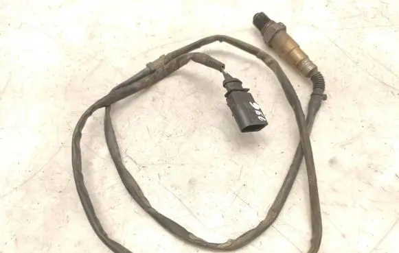 Audi A3 S3 A3 Sportback 8P Lambda probe sensor 1K0998262 0258006986