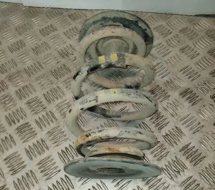 BMW 3 E46 Rear coil spring