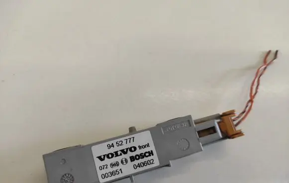 Volvo S60 Airbag deployment crash/impact sensor 9452777 003651 040602