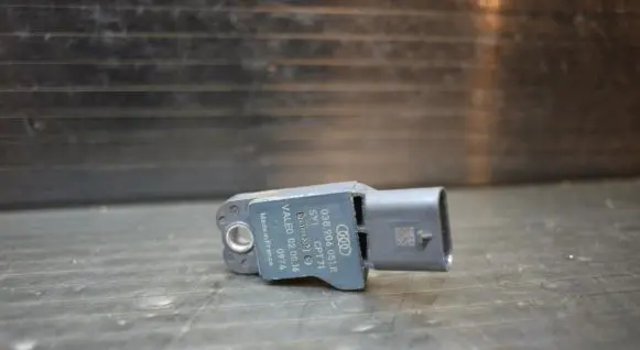 Audi Q5 SQ5 Air pressure sensor 038906051R