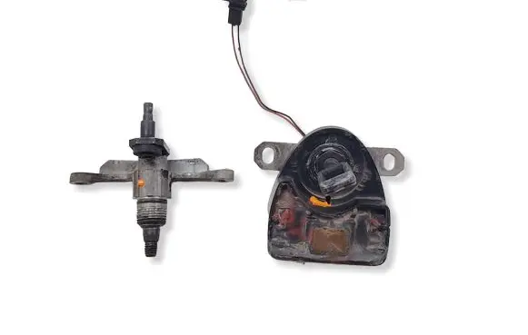 Volkswagen Touareg I Rear window wiper mechanism 7L6955215