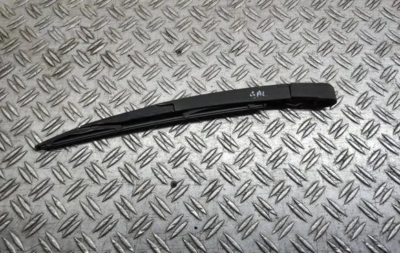 Opel Astra J Rear wiper blade arm 
