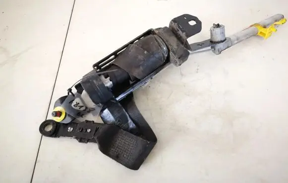 Volvo V70 Front seatbelt 30734734 60756370a