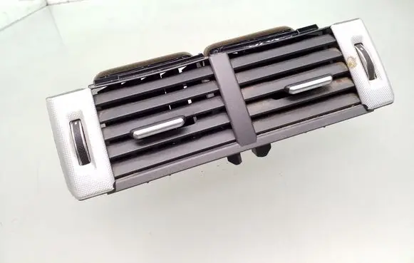 Land Rover Evoque I Dash center air vent grill 08087005