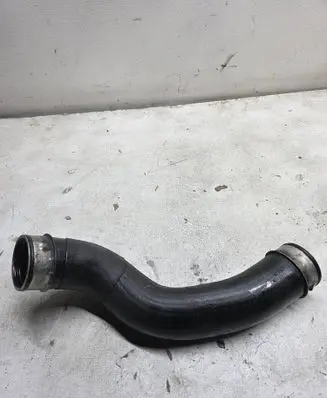 Intercooler hose/pipe