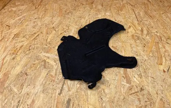 BMW 5 G30 G31 G38 Heat shield in engine bay 8574044