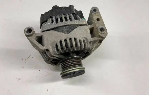 Fiat Grande Punto Generator/alternator STX100071R 900003