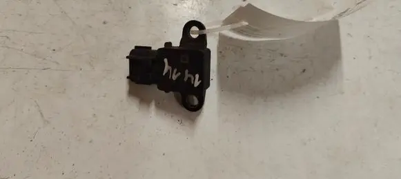 Opel Zafira A Air pressure sensor 24426679