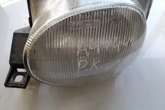 Fiat Multipla Headlight/headlamp 96381300 963813-00