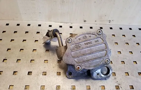 Vacuum pump