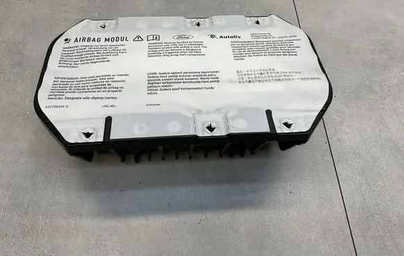 Ford Kuga II Passenger airbag AM51R042B84BA