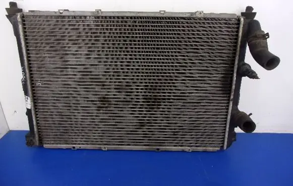 Renault Megane I Coolant radiator 7700838133D