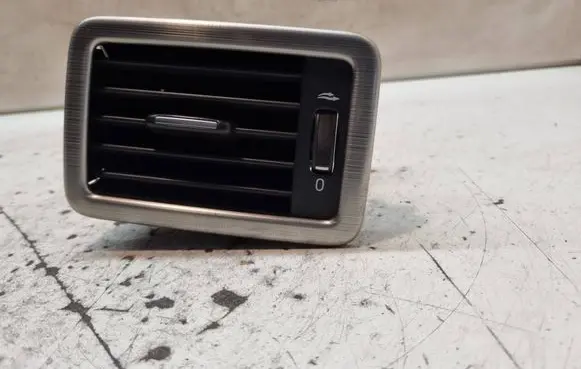 Volvo S80 Dashboard side air vent grill/cover trim 30755184 30755178
