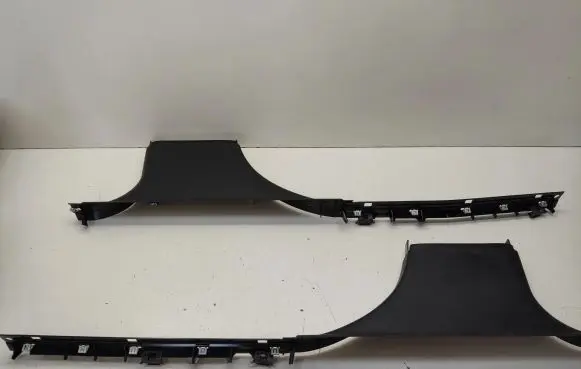 Mercedes-Benz ML W164 (B) pillar trim (bottom) A1646801935 A1646802035