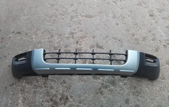 Skoda Yeti (5L) Front bumper lip 5L0807061