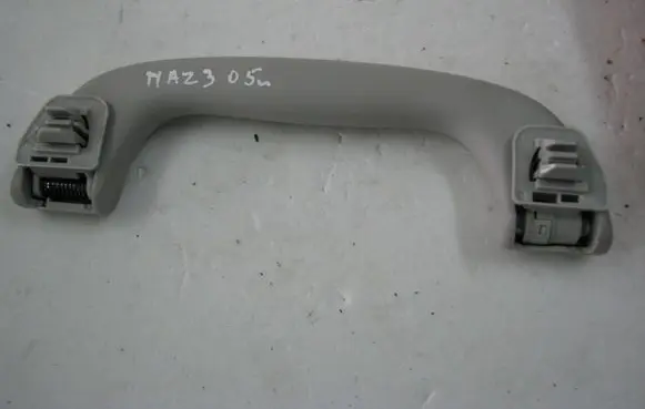 Mazda 3 I Front interior roof grab handle