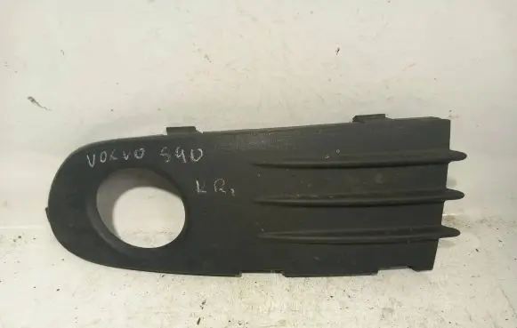 Volvo S40 Front bumper lower grill 30657007