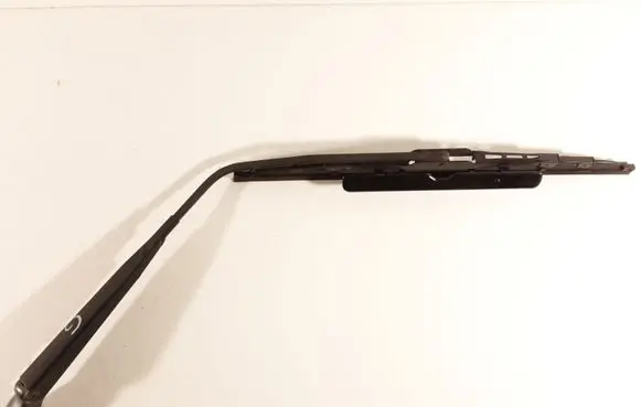 Mitsubishi Pajero Rear wiper blade arm 6089