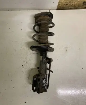 Toyota Corolla Verso AR10 Front shock absorber/damper