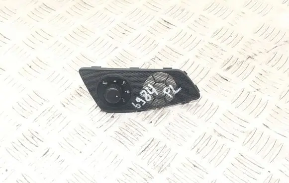 Skoda Octavia Mk2 (1Z) Wing mirror switch 1Z2867436