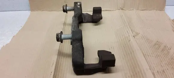 Jeep Grand Cherokee Front Brake Caliper Pad/Carrier 