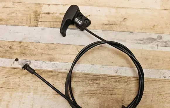 Ford Galaxy Engine bonnet/hood lock release cable 1H1823533