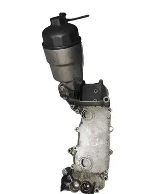 Oil filter mounting bracket