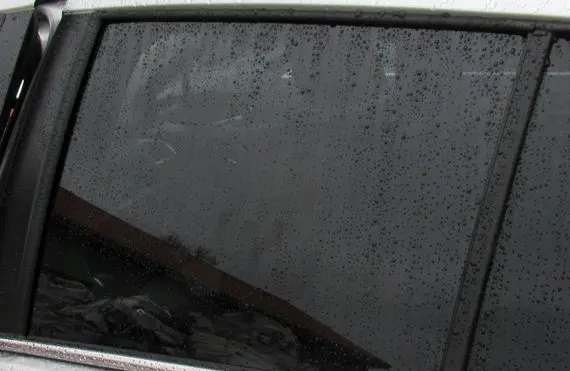 Suzuki SX4 S-Cross Rear door window glass
