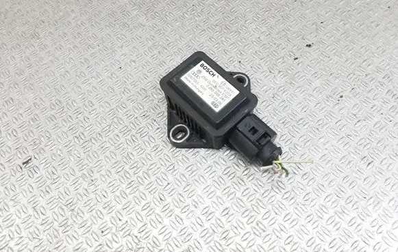 Volkswagen Phaeton ESP acceleration yaw rate sensor 8E0907637A 0265005245
