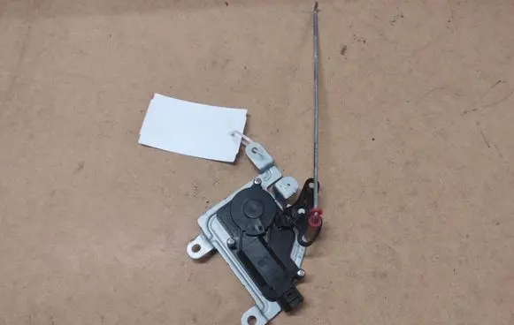 KIA Sorento Tailgate boot lock/latch motor 812403E000