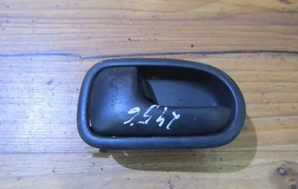 Mazda 323 F Rear door interior handle