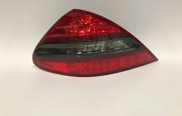Mercedes-Benz SL R230 Rear/tail lights A2308200764