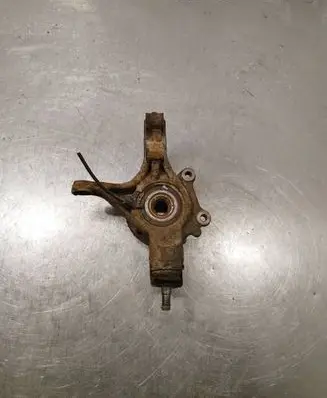 Peugeot 5008 Front wheel hub spindle knuckle