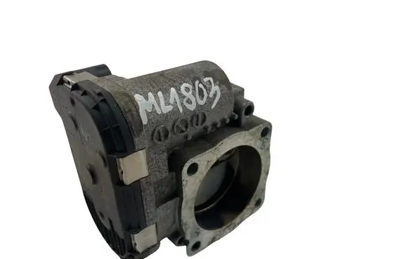 Audi A4 S4 B7 8E 8H Throttle valve 06B133062M