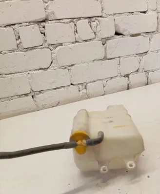 Ford Ranger Coolant expansion tank/reservoir 2707L